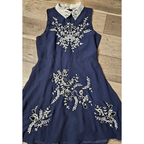 ASOS Skater Dress Embroidered Floral Beaded Sequin Mini With Collar Size 8 - Picture 4 of 12